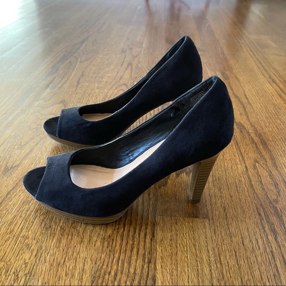Old Navy Peep Toe Black High Heel - Picture 8 of 16